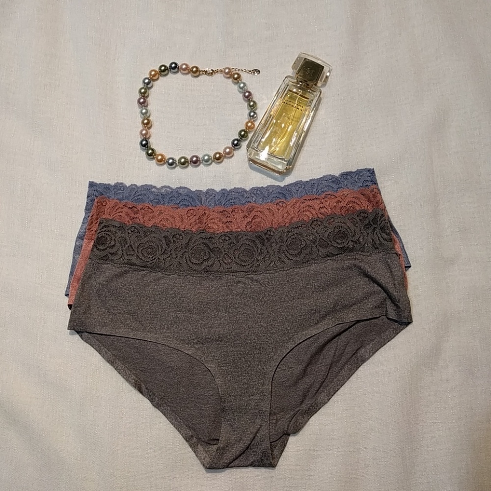 Seamless no-show Panties